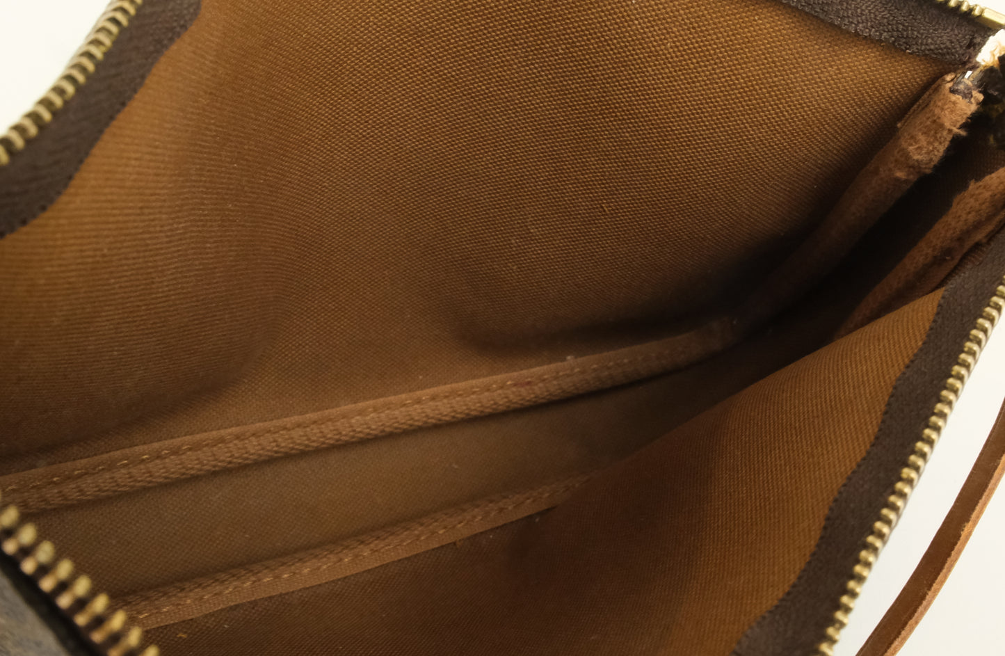 Louis Vuitton Pochette Accessoires Monogram