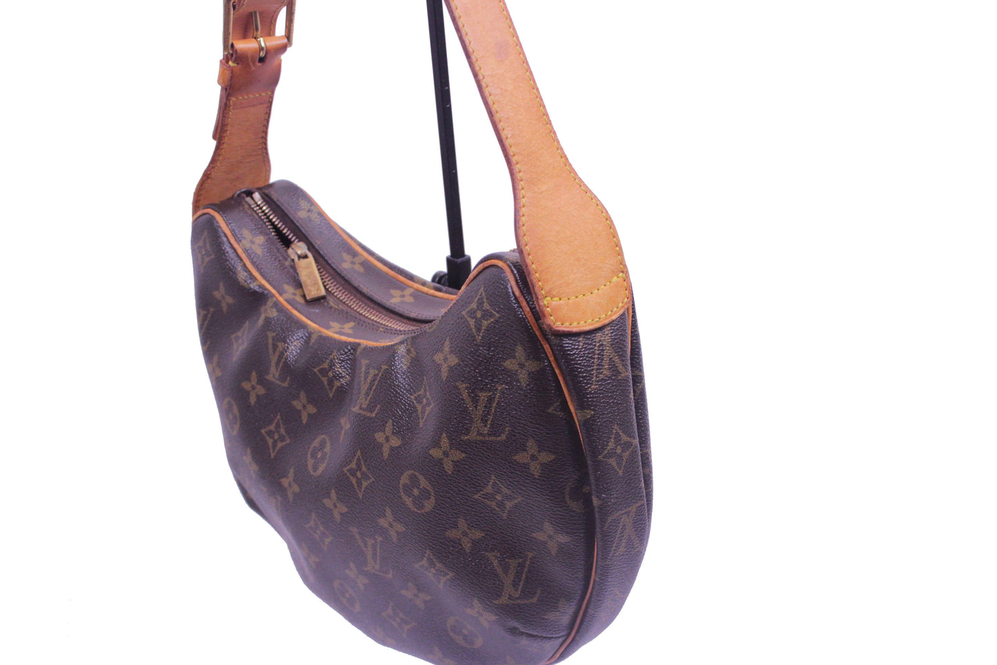 Louis Vuitton Croissant MM