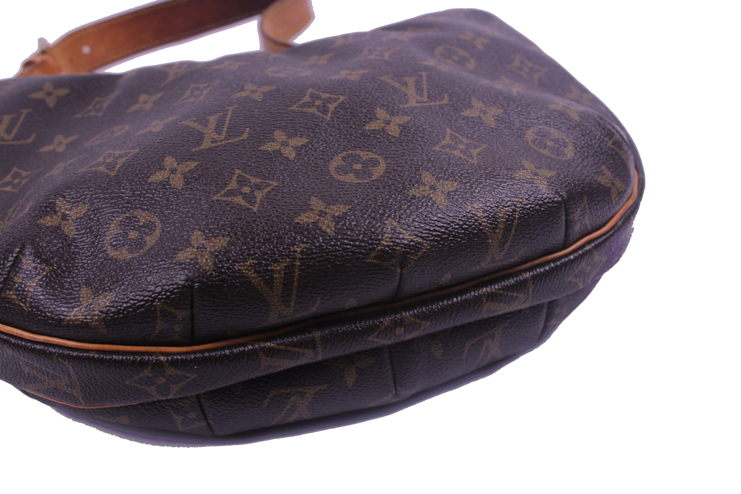 Louis Vuitton Croissant MM