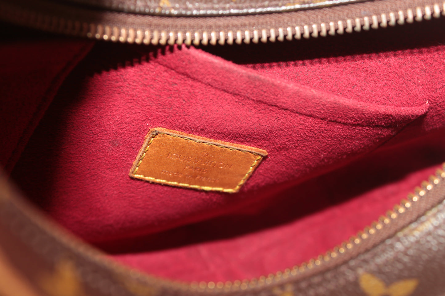 Louis Vuitton Croissant MM