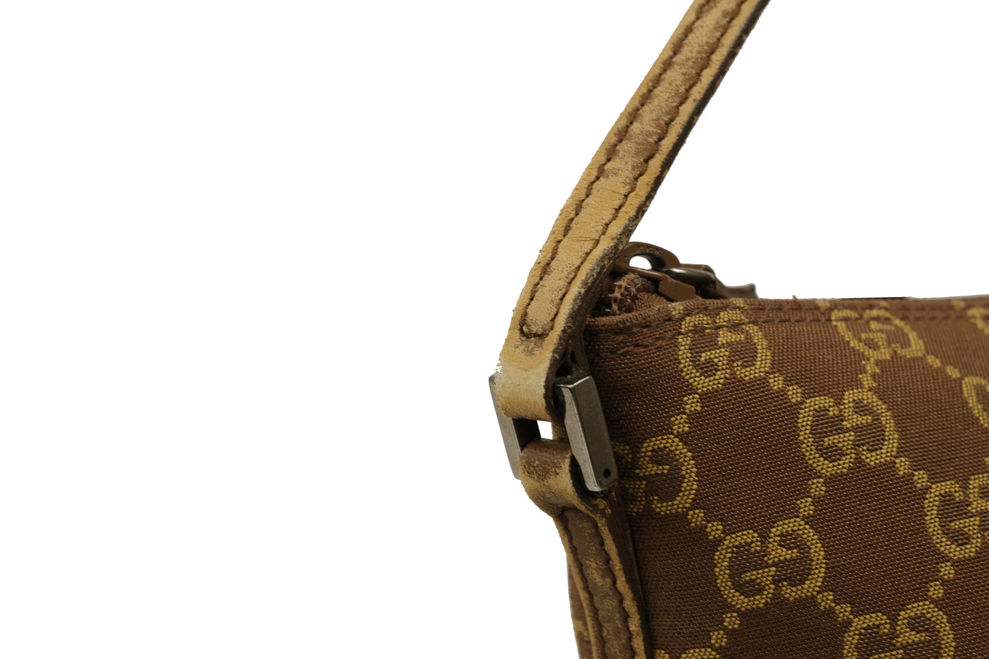 Gucci Boat Pochette