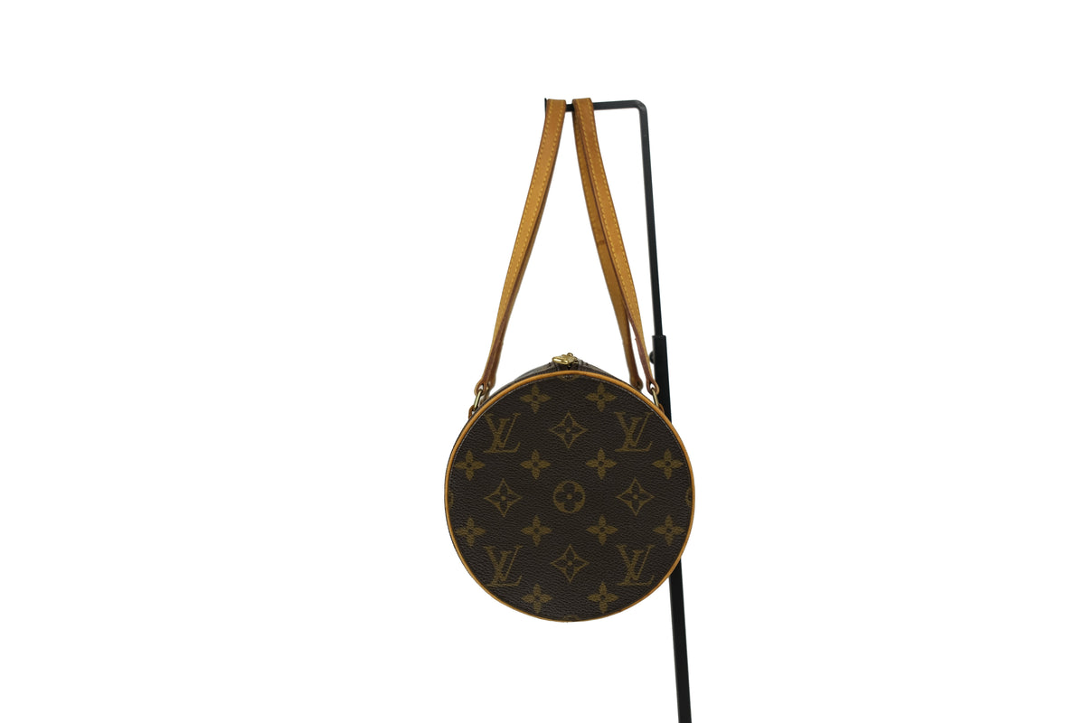 Interior and top zipper of the Louis Vuitton Monogram Papillon 30 handbag