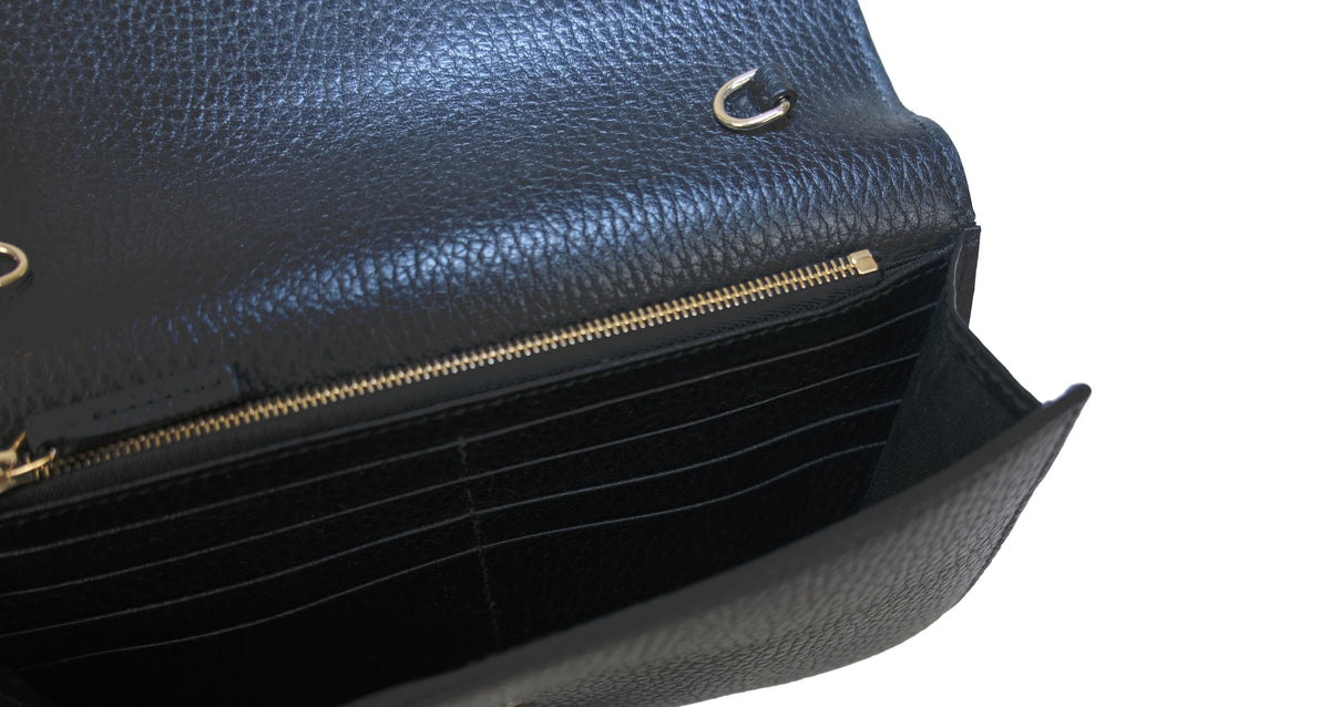 Front view of the black Gucci Dollar Calfskin Interlocking G chain wallet